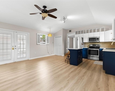 123 N Safford Avenue - Photo Thumbnail 19