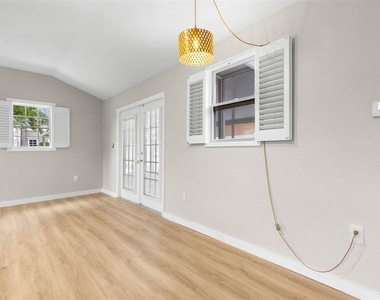 123 N Safford Avenue - Photo Thumbnail 29