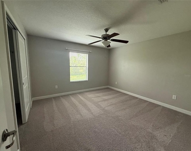 3289 Gentle Dell Court - Photo Thumbnail 14
