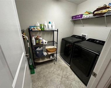 3289 Gentle Dell Court - Photo Thumbnail 16