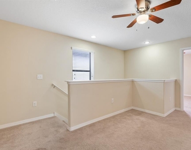 2724 Garden Falls Drive - Photo Thumbnail 32