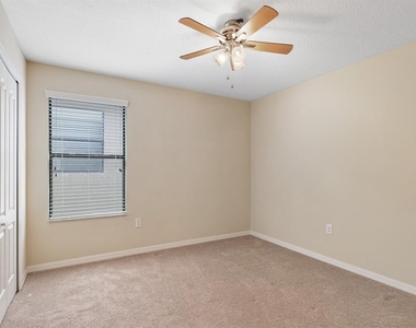2724 Garden Falls Drive - Photo Thumbnail 26