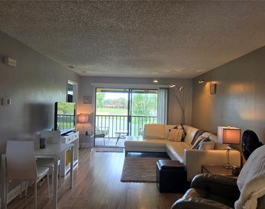 3001 58th Avenue S - Photo Thumbnail 13