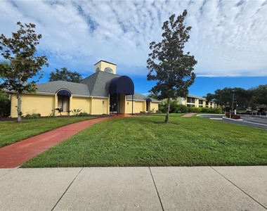 3001 58th Avenue S - Photo Thumbnail 47