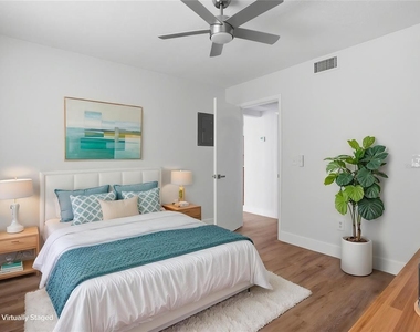 9824 Pocono Street - Photo Thumbnail 21