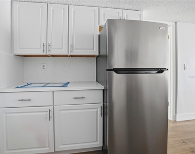 9824 Pocono Street - Photo Thumbnail 10