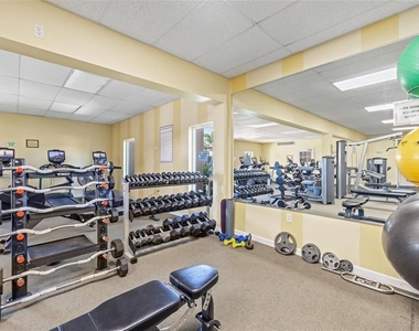 5220 Brittany Drive S - Photo Thumbnail 12