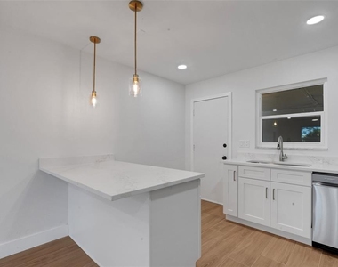 187 Bel Forest Drive - Photo Thumbnail 24