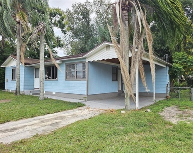 715 Longfellow Boulevard - Photo Thumbnail 1