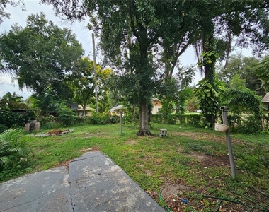 715 Longfellow Boulevard - Photo Thumbnail 17