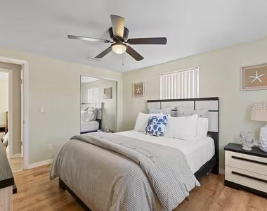 12381 Ridge Road - Photo Thumbnail 15