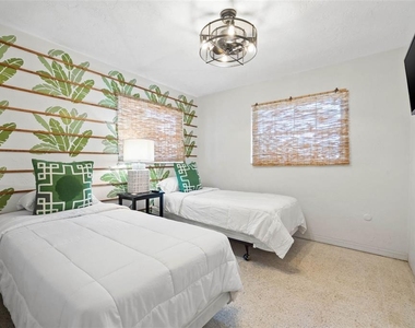 5015 54th Street N - Photo Thumbnail 7