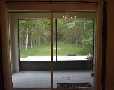 25803 Crippen Drive - Photo Thumbnail 16