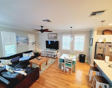 315 Vista Cruiser Lane - Photo Thumbnail 12