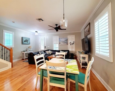 315 Vista Cruiser Lane - Photo Thumbnail 6