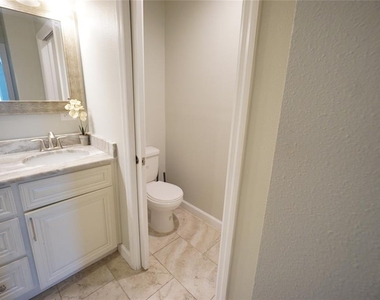 4411 W Leila Avenue - Photo Thumbnail 11