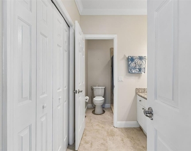 650 Siren Wind Lane - Photo Thumbnail 37