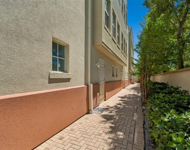 650 Siren Wind Lane - Photo Thumbnail 3