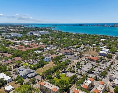 650 Siren Wind Lane - Photo Thumbnail 62
