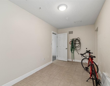 650 Siren Wind Lane - Photo Thumbnail 10