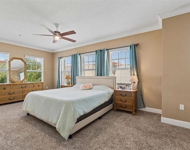 650 Siren Wind Lane - Photo Thumbnail 32