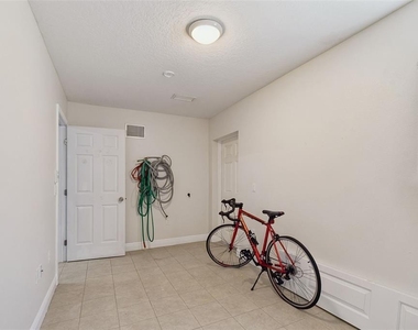 650 Siren Wind Lane - Photo Thumbnail 9