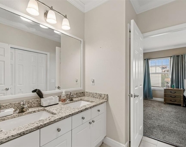650 Siren Wind Lane - Photo Thumbnail 40
