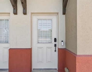 650 Siren Wind Lane - Photo Thumbnail 5