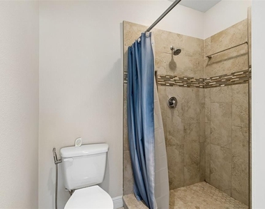 650 Siren Wind Lane - Photo Thumbnail 41