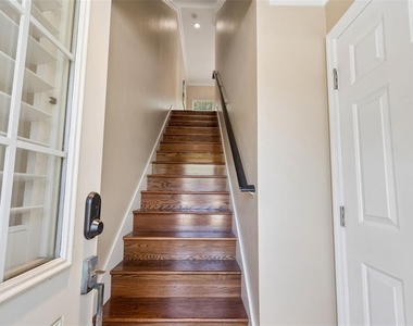650 Siren Wind Lane - Photo Thumbnail 6