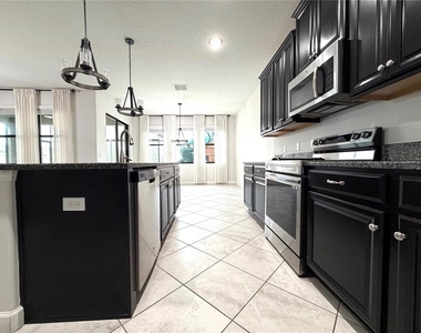 1460 Fort Cobb Terrace - Photo Thumbnail 12