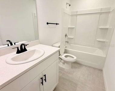 2307 Paravane Way - Photo Thumbnail 16