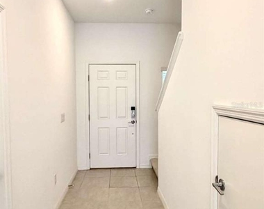2307 Paravane Way - Photo Thumbnail 2