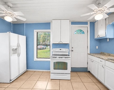 374 3rd Street Nw - Photo Thumbnail 30