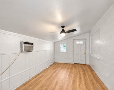 374 3rd Street Nw - Photo Thumbnail 17