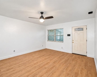 374 3rd Street Nw - Photo Thumbnail 6