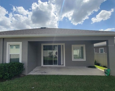 843 Viscount Street - Photo Thumbnail 23