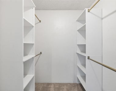 4038 Cortez Drive - Photo Thumbnail 35