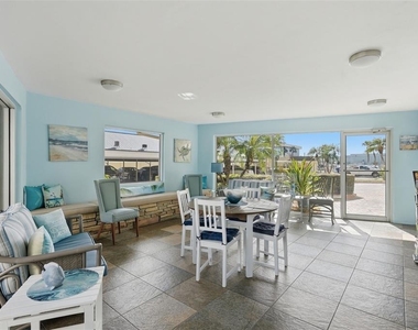 4550 Cove Circle - Photo Thumbnail 26
