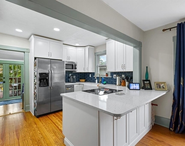 108 W Haya Street - Photo Thumbnail 6