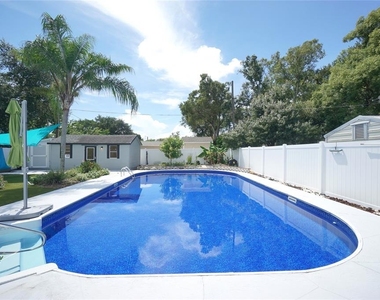 4406 W Anita Boulevard - Photo Thumbnail 13