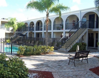 3206 W Azeele Street - Photo Thumbnail 7