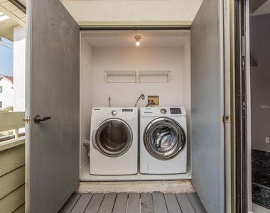 2372 Hanover Drive - Photo Thumbnail 23