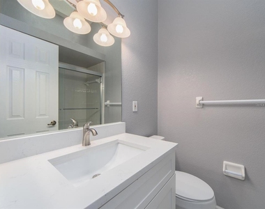 2372 Hanover Drive - Photo Thumbnail 21