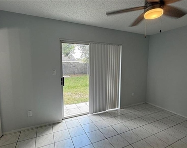 135 Morelia Lane - Photo Thumbnail 18