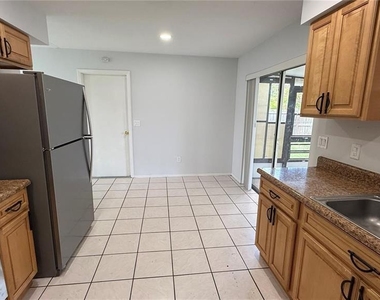 135 Morelia Lane - Photo Thumbnail 6