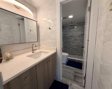 2828 N Atlantic Avenue - Photo Thumbnail 18