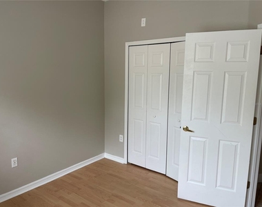 3930 Port Sea Place - Photo Thumbnail 12