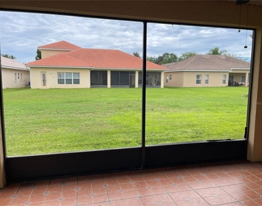 3930 Port Sea Place - Photo Thumbnail 35
