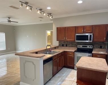 3930 Port Sea Place - Photo Thumbnail 19